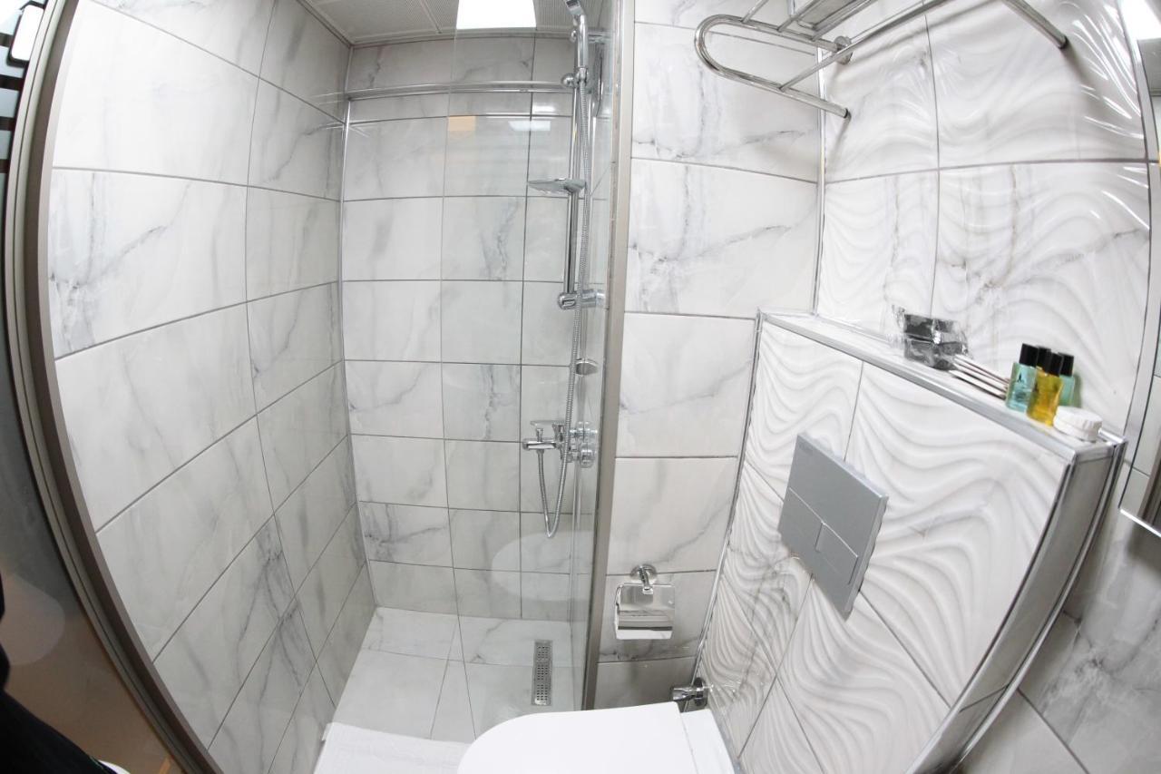 X-Nellyi Hotel Istanbul Exteriör bild